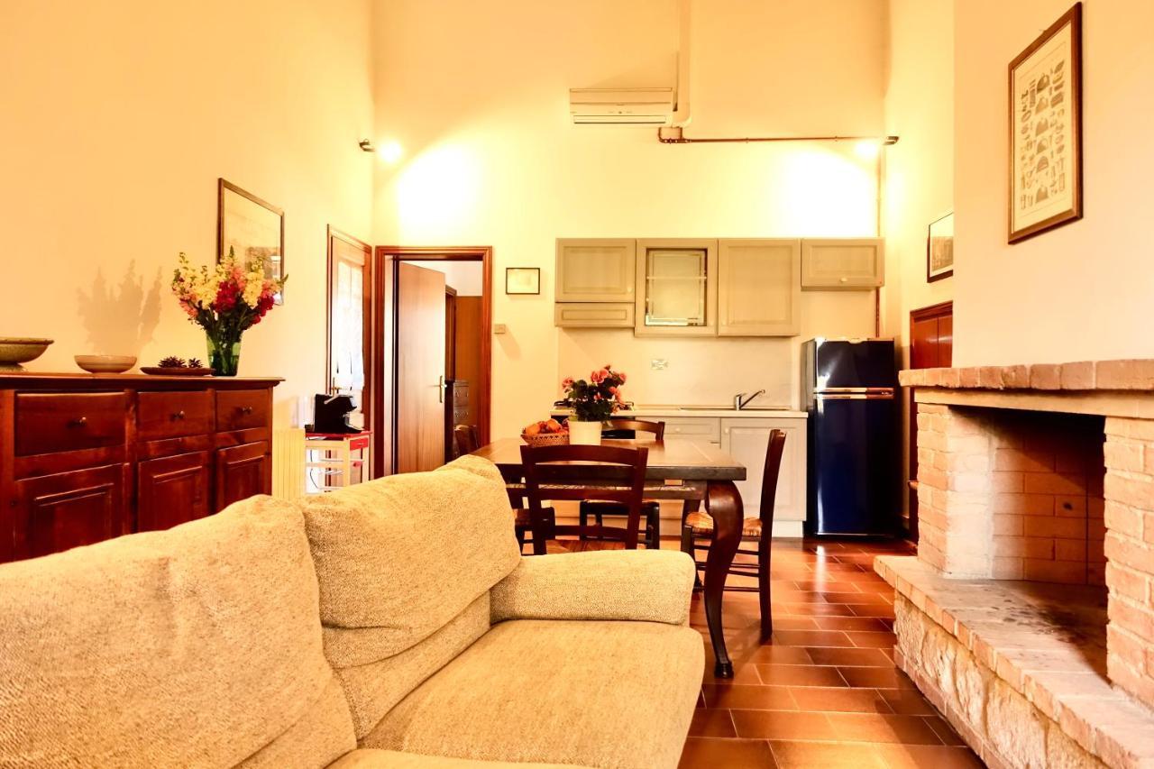 Agriturismo Montioni Совичилле Экстерьер фото